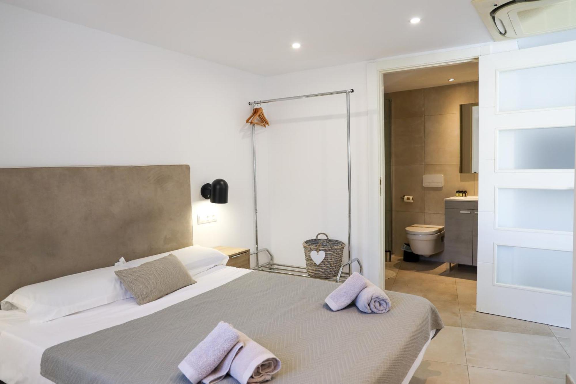 Cala Vadella Beachwalk Suites Room photo